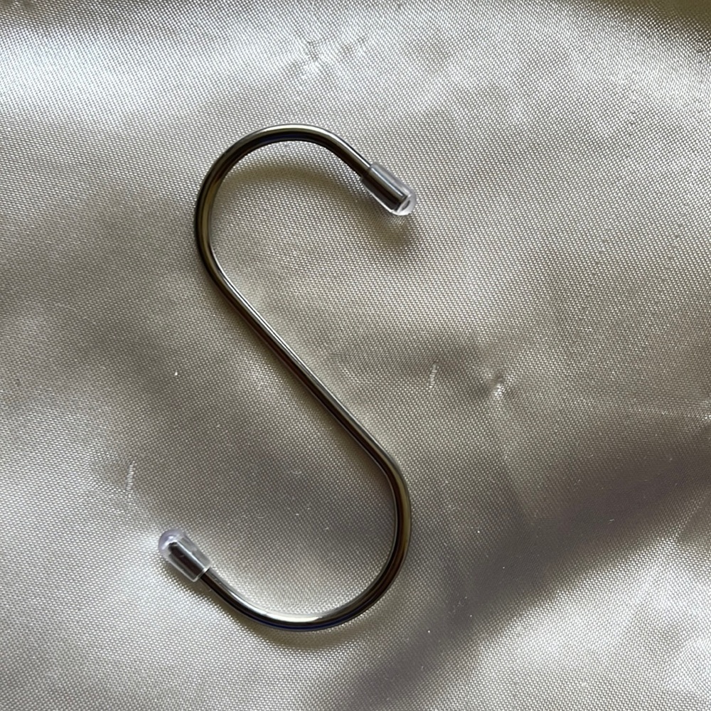 S hook hangers
